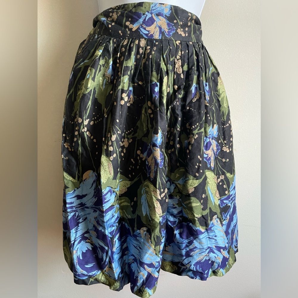 Vintage Looking Full Skirt